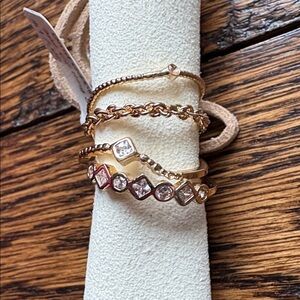 Source Unknown Gold Tone Stacked Ring Set with Clear Crystals